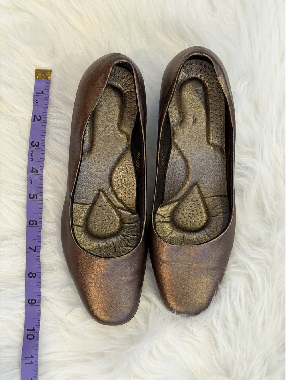 Pavers Bronze Leather Block Heel Pumps size 7